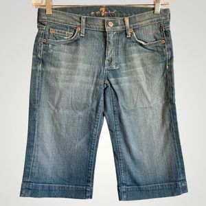 7 For All Mankind Women’s Light Blue Cropped Jeans